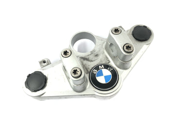 BMW R 1200 R R1ST [2008] - Můstek vidlice v horní části objímky řídítek