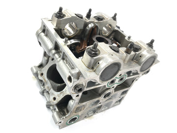 Ducati 999 H4 [2003] - Sylinterin pää edessä - 0