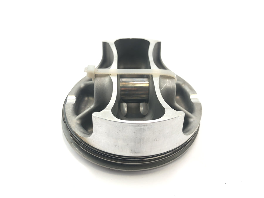 Ducati Multistrada 1200 S Touring [2009] - Cylinder med bakre kolv