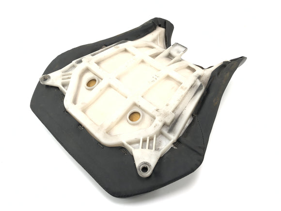 Yamaha YZF R1 RN09 [2003] - Sedadlo sedadla řidiče