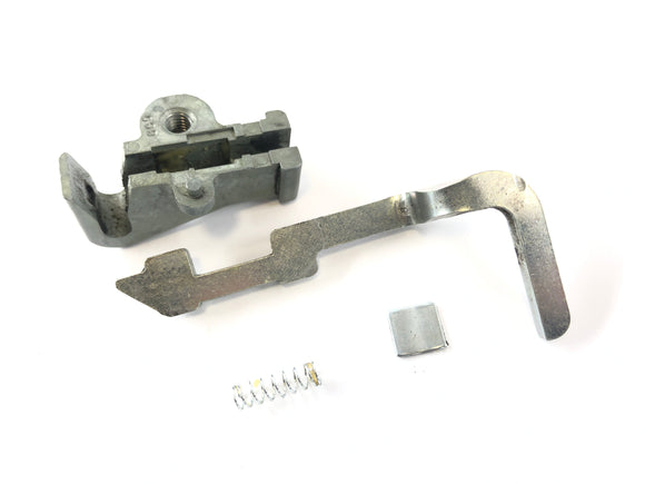 Honda CBF 1000 A SC58 [2006] - Bloqueo del asiento