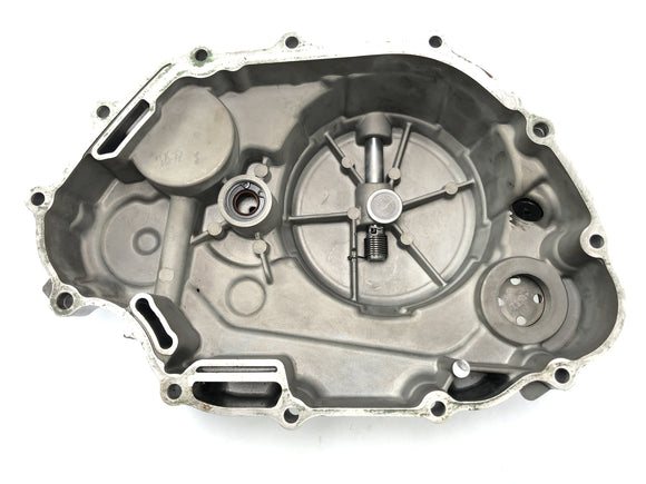 SWM SM 125 R [2018] - Couplage du couvercle de moteur à droite