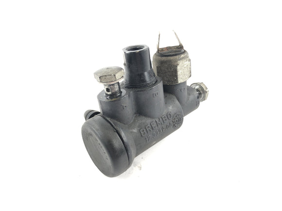 Moto Guzzi California 1100i [1995] - Bremspumpe Bremslichtschalter hinten