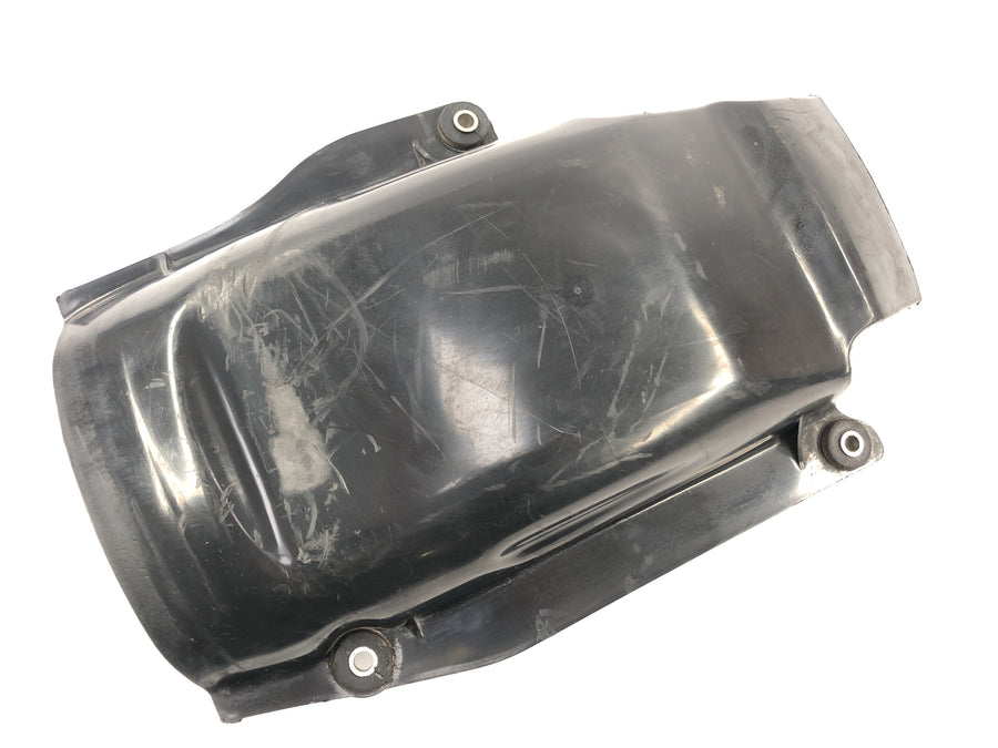 Yamaha XS 650 SE 3L1 [1979] - Protection des éclaboussures du couvercle de la roue arrière
