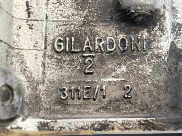 BMW R 1150 RT R22 [2001] - 右側にピストンが付いたシリンダー