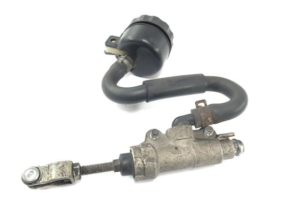 Kawasaki ZRX 1200 S ZRT20A [2002] - brake pump behind