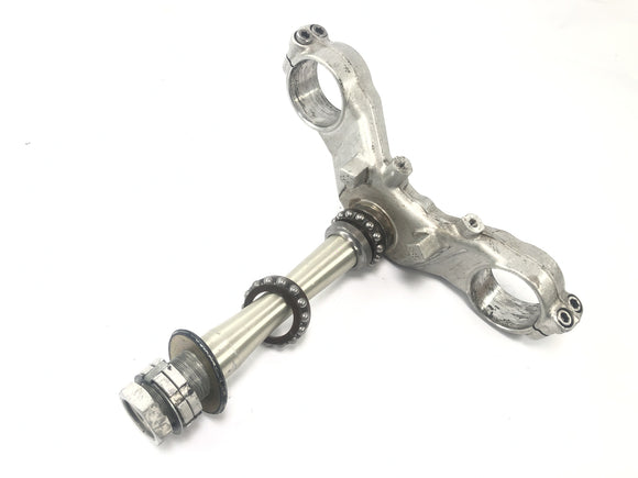 YAMAHA YZF R1 RN01 [1998] - Vorkbrug hieronder