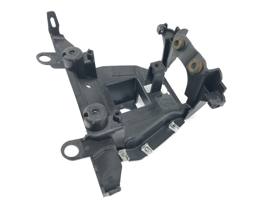 BMW R 1200 ST R1ST [2006] - Instrument carrier bracket cladding holder in front
