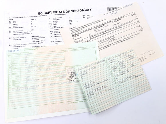 Benelli TNT 1130 [2009] - Ramme med papirer