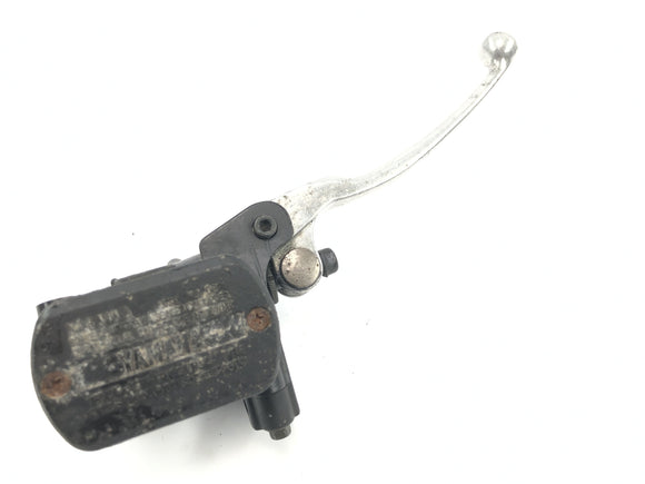 Yamaha GTS 1000 4FV [1997] - Fijación de freno en manillar con bomba y palanca