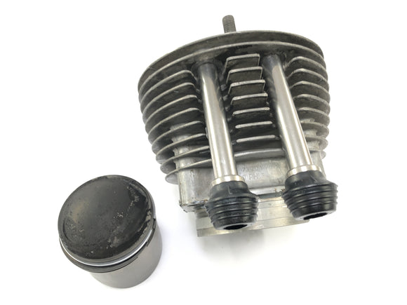 BMW R 60/5 [1973] - Cylinder with piston on the left