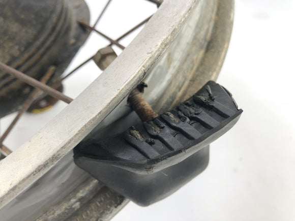 Yamaha XT 500 1U6 [1981] - Bakhjulkanten med bromstrumma