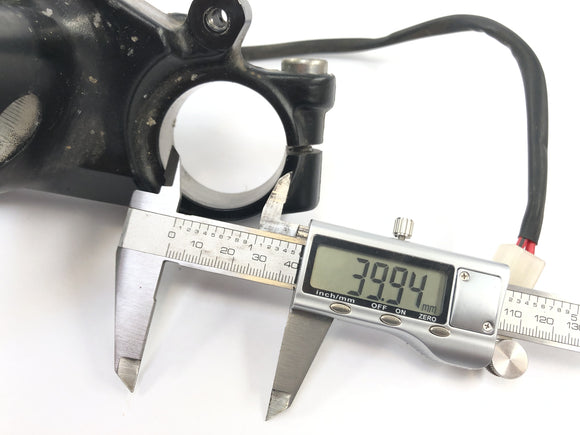 Honda CB 750 RC42 [1996] - мост вилки с блокировкой зажигания и набора ключей