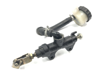 Triumph Speed ​​​​Triple T509 [1998] - Pumpa zadní brzdy