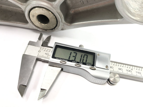 Triumph Street Triple R 675 D67LD [2010] - Форк -мост внизу