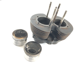 Triumph Bonneville T140V [1976] - Cilindro con pistones