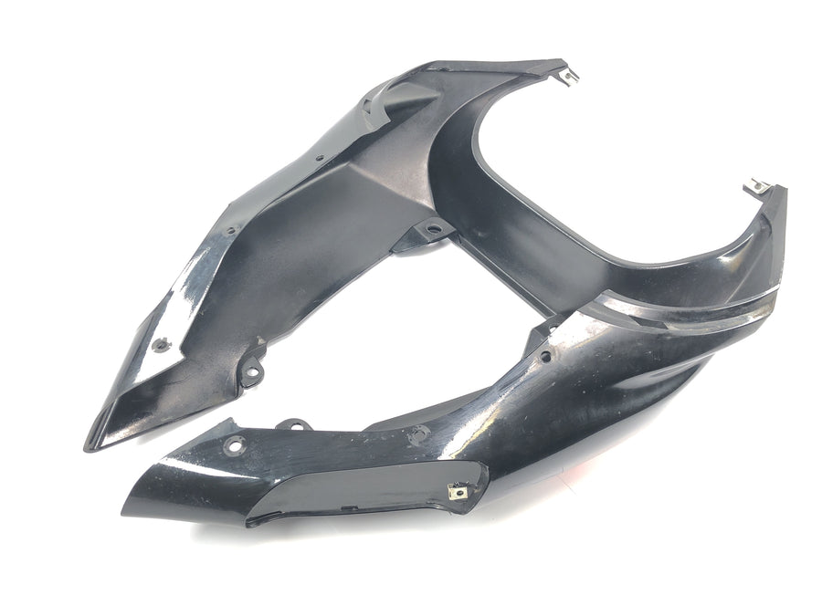 Aprilia RSV 1000 R [2004] - Zadní kapotáž zadní kapotáž