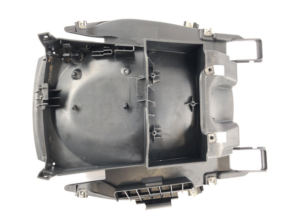 BMW K 1300 S K12S [2010]  - 后壁板后砖覆盖与Stowach