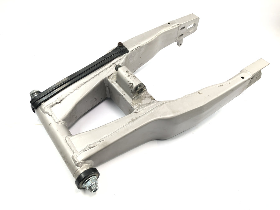 Yamaha GTS 1000 4FV [1997] - Rear swingarm with chain slider and bearings