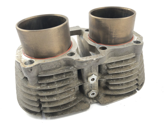 ヤマハXS 650 SE 3L1 [1979]  - ピストン付きシリンダー