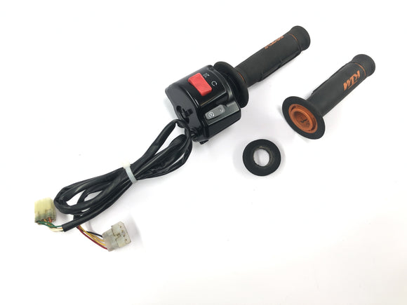 KTM Duke 690 A3 [2012] - Lenkerschalter rechts Gasgriff Armatur Schaltereinheit