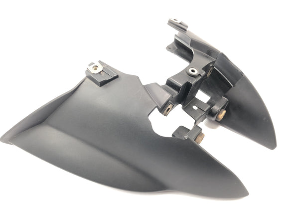 BMW K 1200 S K12S [2004] - Rücklichtaufnahme Halter Bremslicht