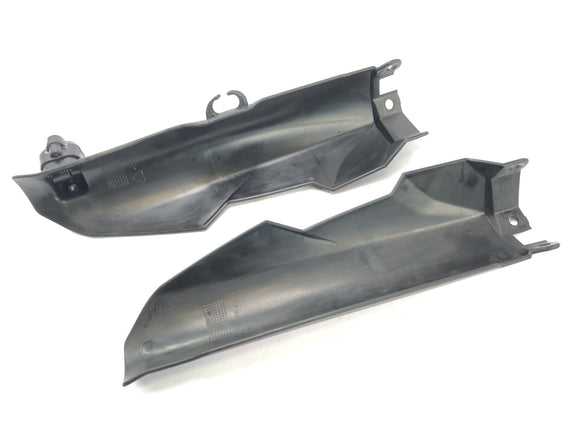 SWM SM 125 R [2018] - Protecteur de fourche à gauche et à droite