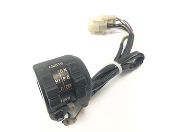 ヤマハXT 600 Zテネレ55W [1986]  - 右側のハンドルバーフィッティングハンドルバースイッチ