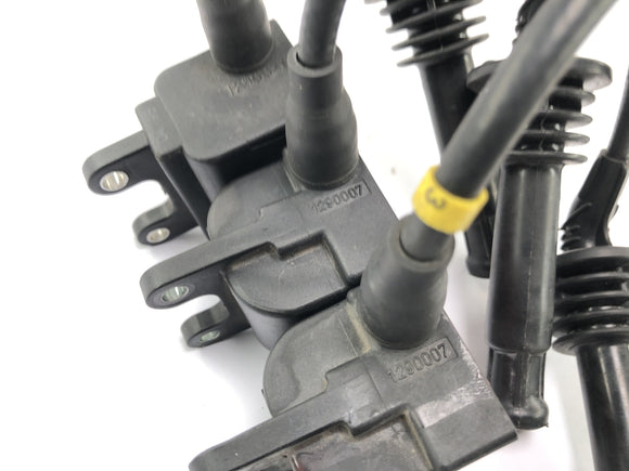 Triumph Daytona 900 T300 [1993] - Conjunto de bobinas de ignição