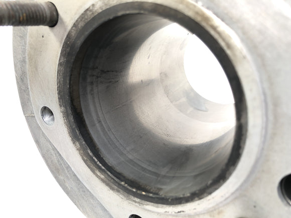 BMW R 60/5 [1973] - Cylinder with piston on the left