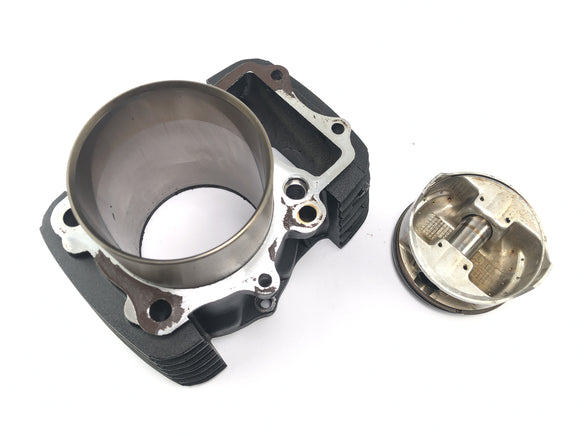 Kawasaki VN 1500 Classic VNT50D [2001] - Cilinderkitcilinder met zuigers vooraan