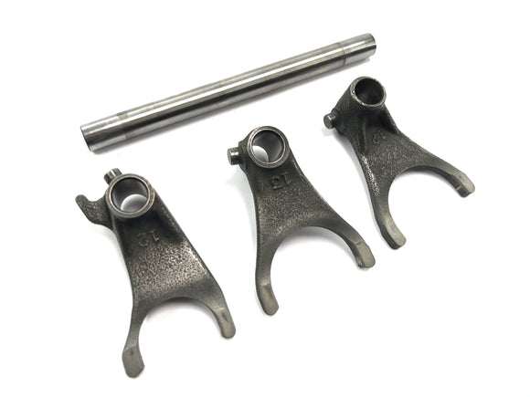 Honda CBR 900 RR Fireblade SC33 [2000] - вилки переключения передач, механизм переключения передач