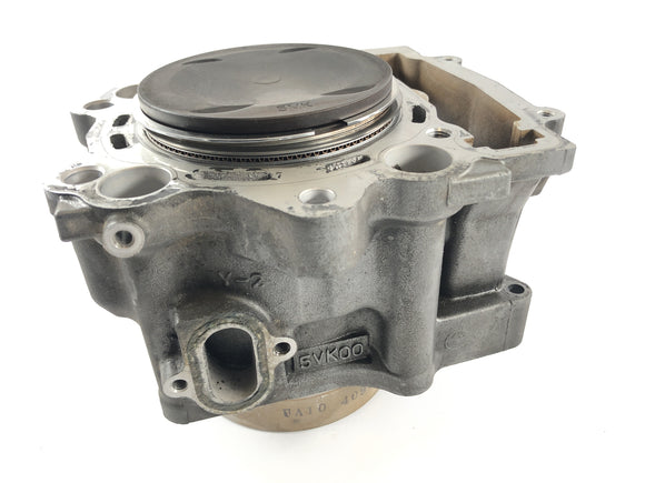 ヤマハXT 660 DM01 [2004]  - ピストン付きのシリンダー