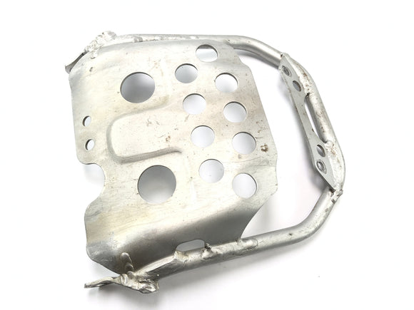 Suzuki DR 350 SK42B [1991] - Proteção do motor sob proteção de direção