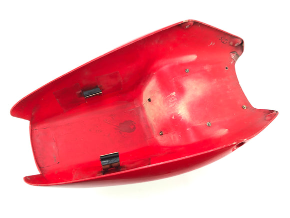 Ducati 900 SS [1991]  - 后壁板座椅盖驼峰