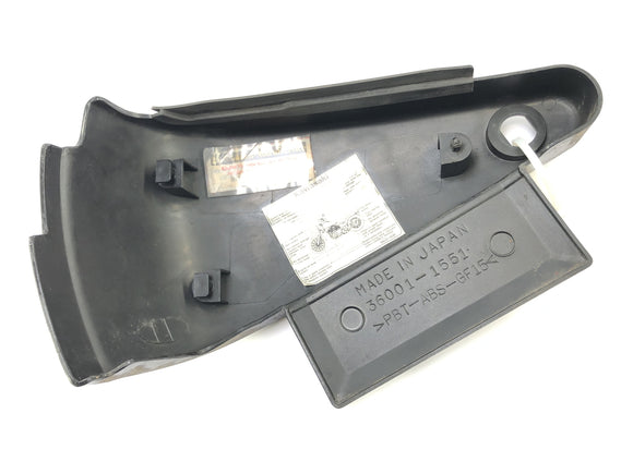 Kawasaki VN 800 Classic [2000] - боковая крышка справа