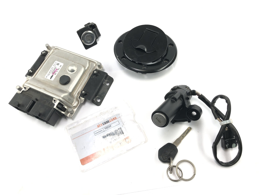 KTM RC 125 [2016] - Schlosssatz Zündschloss Tankdeckel Steuergerät ECU mit Codekarte Schlüsselset