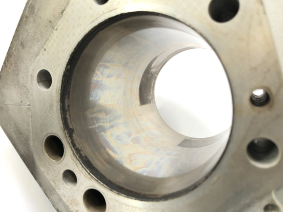 Moto Guzzi California 1100 EV KD [2002]  - 右側にピストンを備えたシリンダー