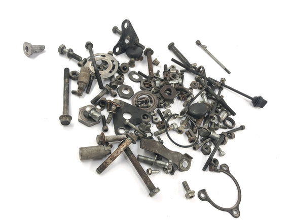 Yamaha TT 600 R DJ01 [1998] - Vis Les pièces résiduelles sont un bundle