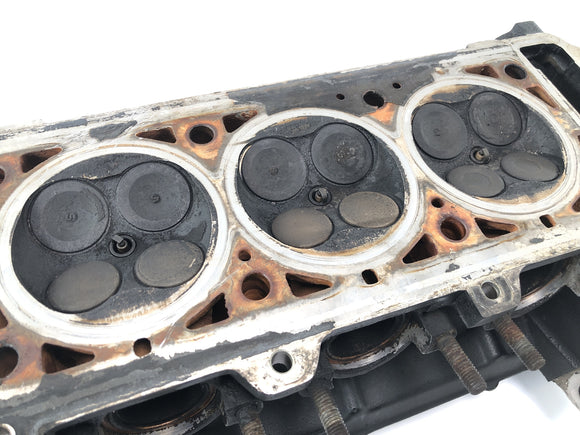 Triumph Daytona 900 T300 [1996] - Głowica zaworowa głowicy cylindrów