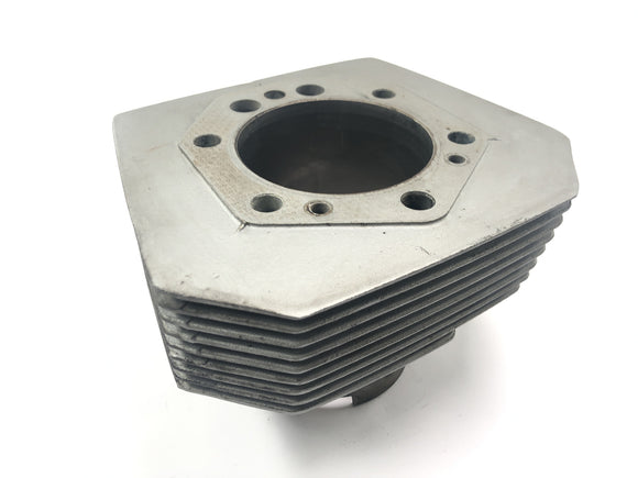 Moto Guzzi California 1100 EV KD [1998] - sylinteri männällä vasemmalla