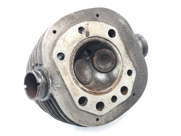 BMW R75/5 [1973] - Cilinderkop aan de linkerkant