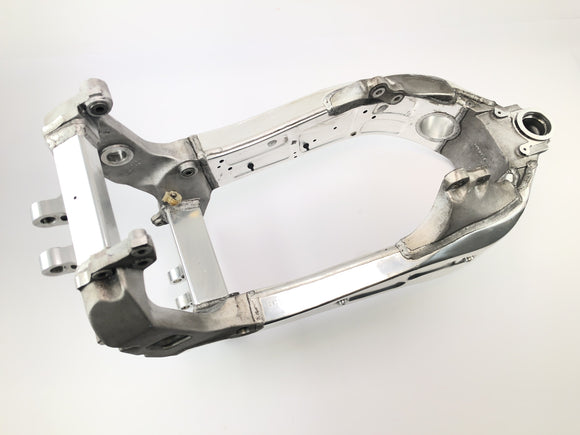 Aprilia RSV 1000 RP Mille [2001] - frame met papieren