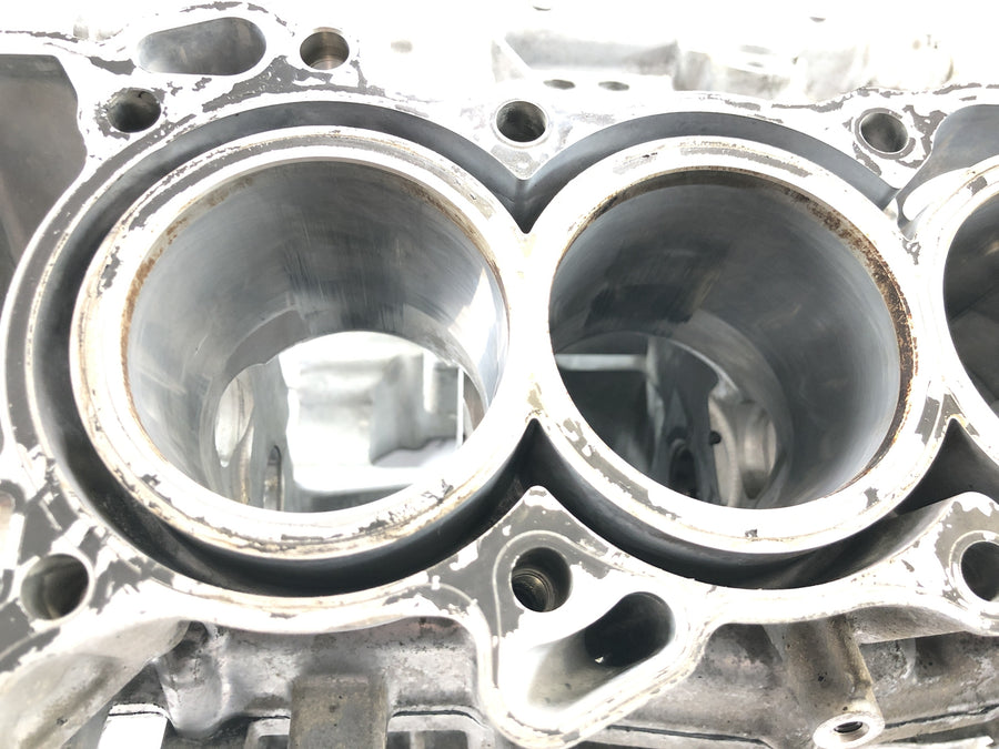 Honda CBR 600 RR PC37 [2004] - Motorgehäuse Motorblock Zylindergehäuse Leergehäuse