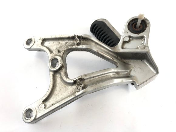 Suzuki GSX -R 1100 W GU75 C [1993] - Pediatrische voetsteun met houder aan de rechterkant