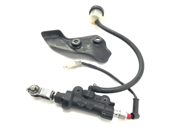 Husqvarna SM 630 A4 [2010] - Pompe de frein arrière avec couvercle