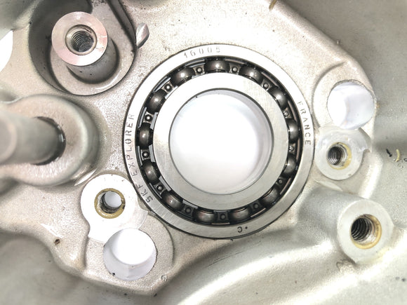 Benelli TNT 1130 [2009] - Växellådskåpa motorkåpa