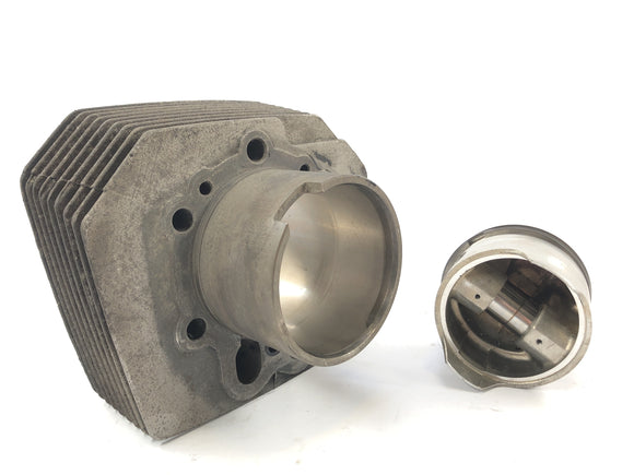 Moto Guzzi California II VT [1985] - Cilindro com pistões à esquerda