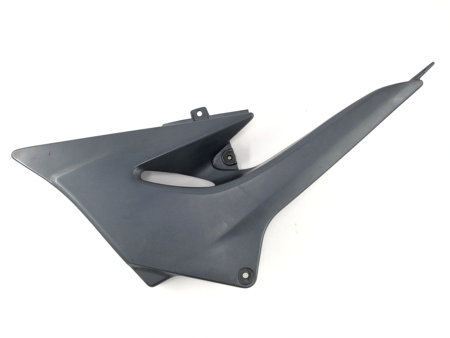 Kawasaki ZR7 ZR750F [1999] - Side Cladding Cover Links