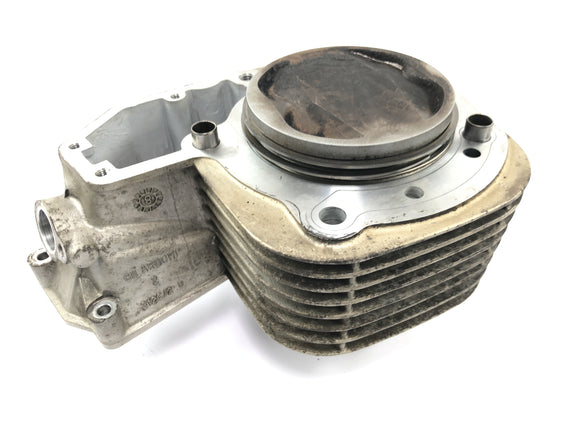 BMW R 1100 RT 259 [1999] - cylinder with piston on the right